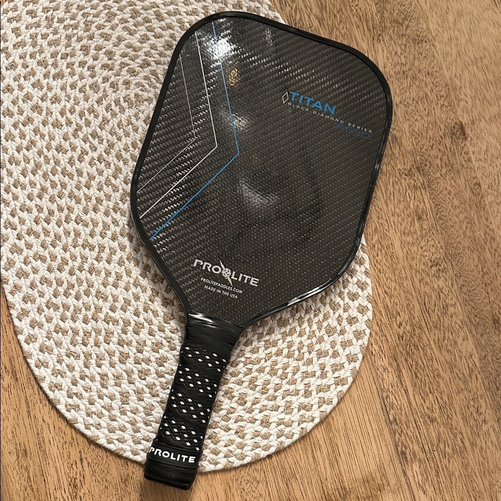 Titan Black Diamond Series Pro Paddle PROLiTE pickleball USA